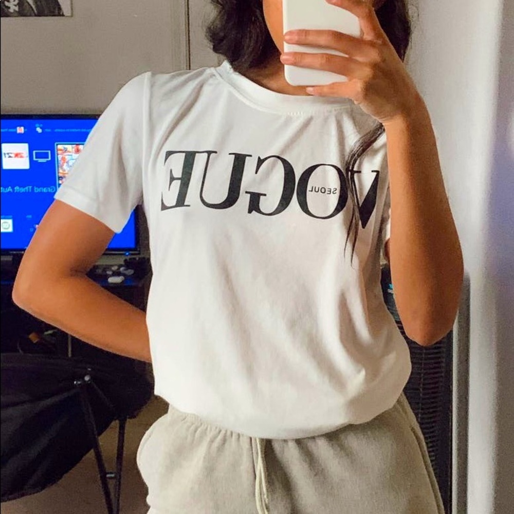 Vogue t shirt